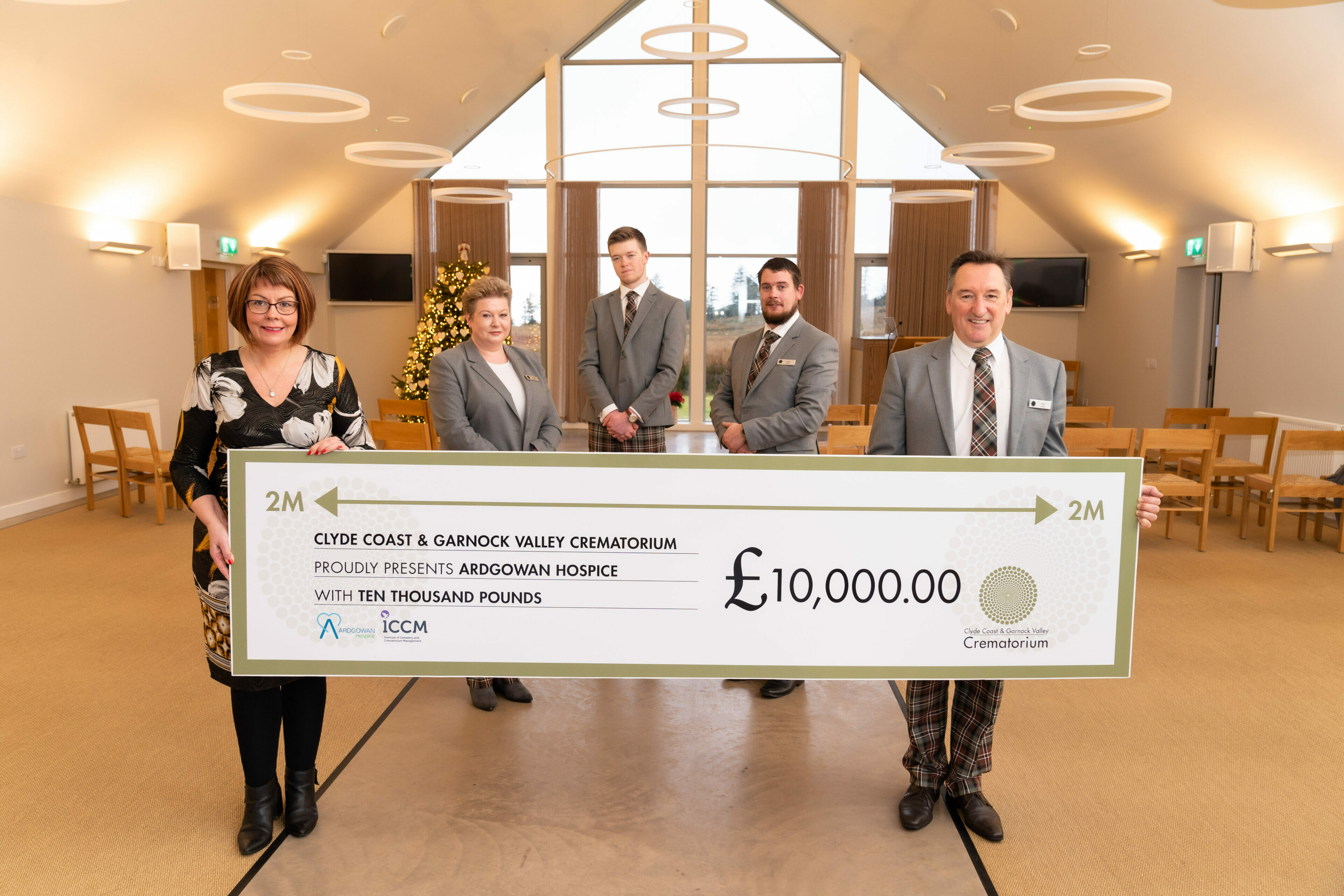 £10,000.00 ARDGOWAN HOSPICE DONATION