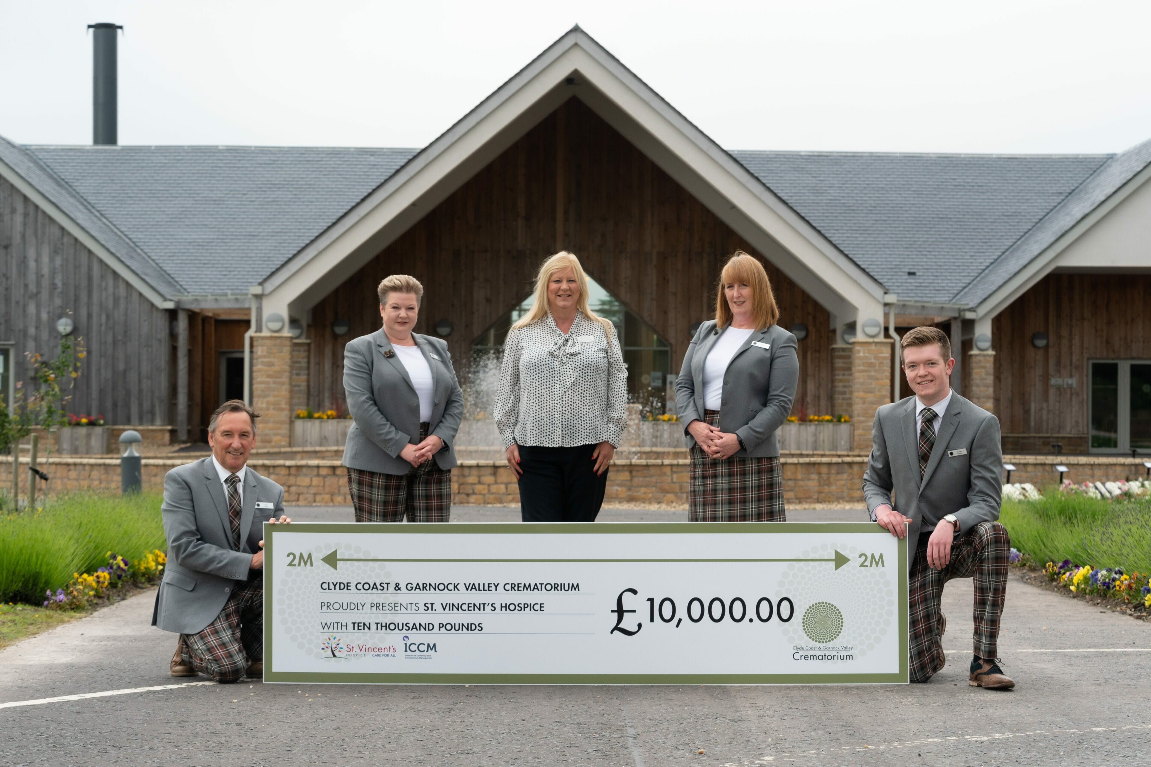 £10,000.00 St Vincent’s Hospice Donation